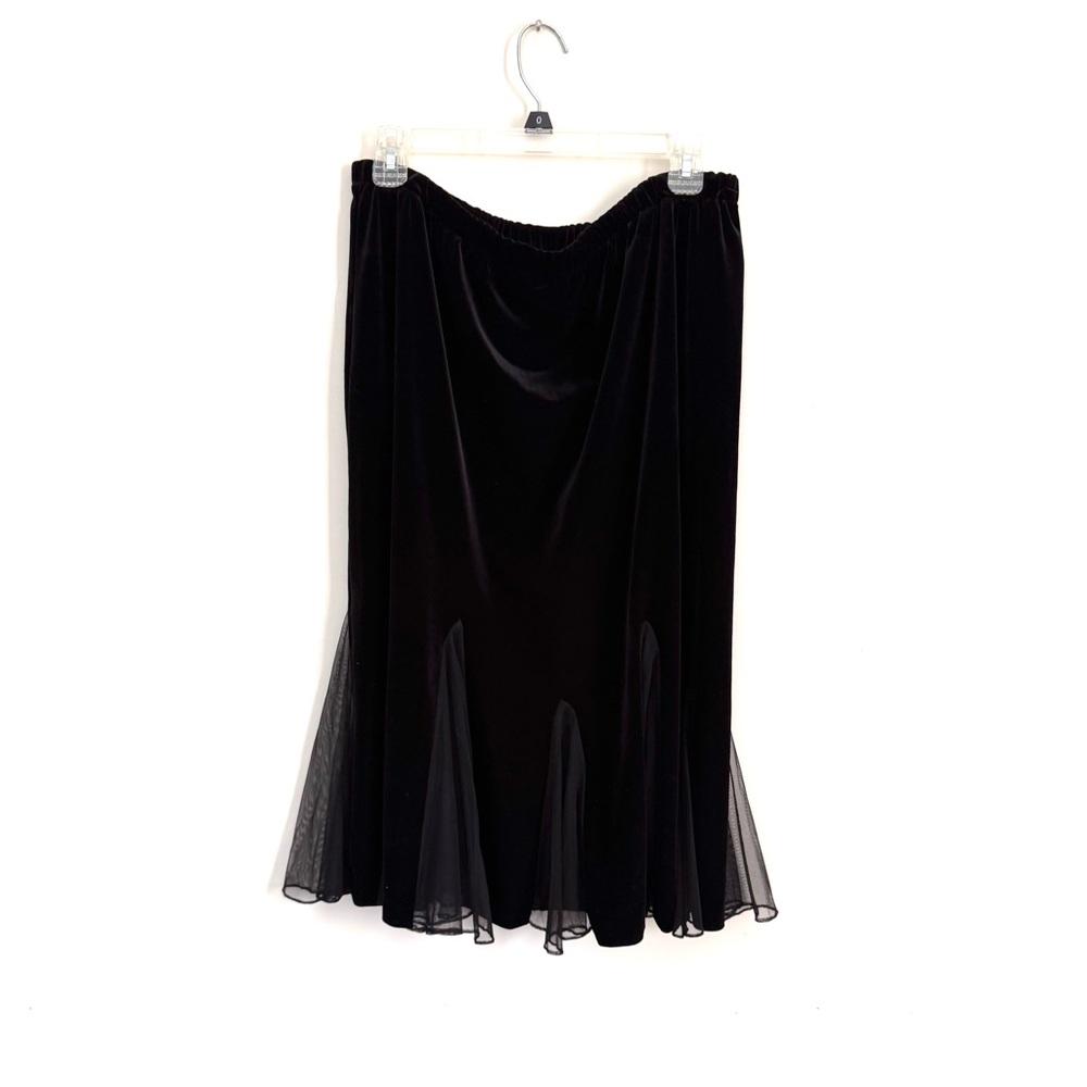 Elegant Black Velvet Skirt